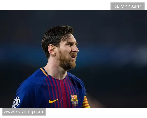 足球明星荣获年度最佳球员奖项精彩瞬间图文回顾